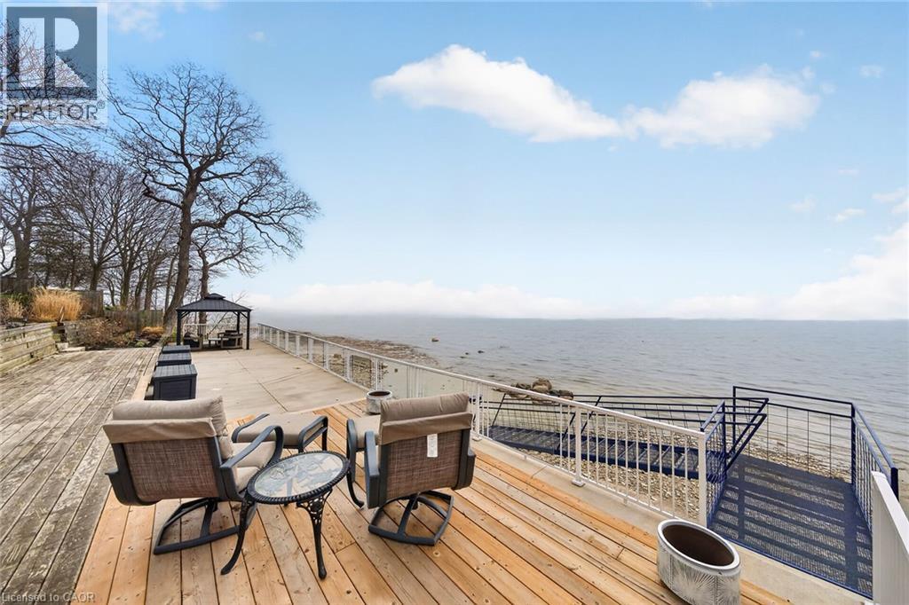108 LAKESIDE Drive - 37
