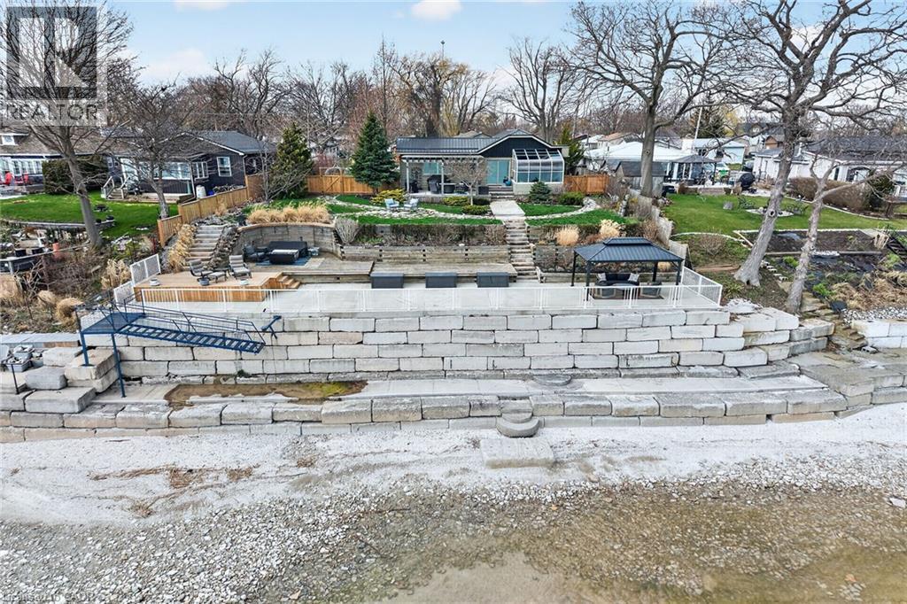 108 LAKESIDE Drive - 3