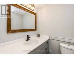 #b - 910 Concession Rd 17 W, Tiny, ON L9M1R3 Photo 12