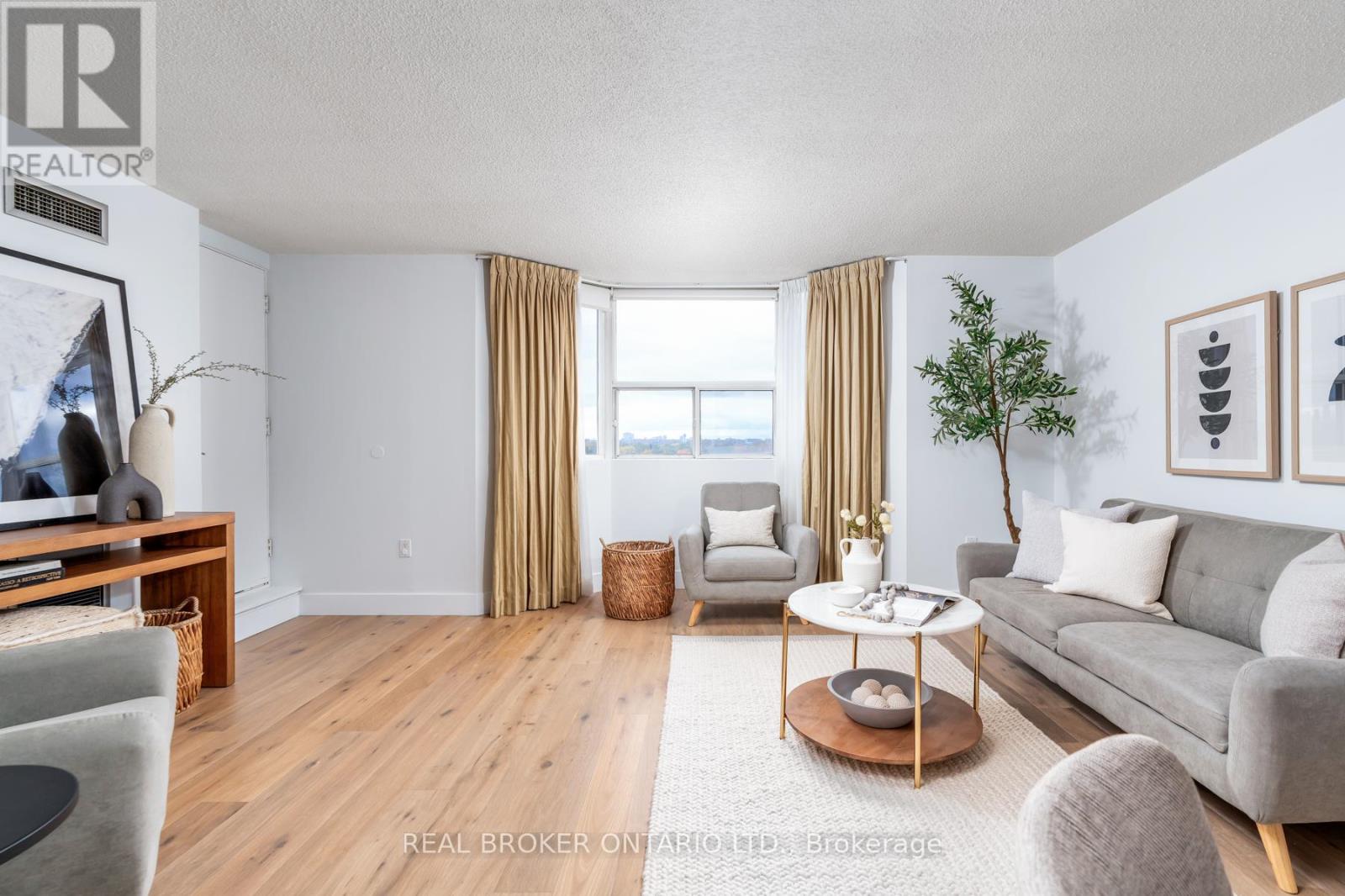 #1601 3845 LAKE SHORE BOULEVARD W - 10