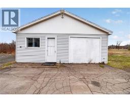 375 Champlain Street, Dieppe, NB E1A1P3 Photo 12