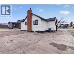 375 Champlain Street, Dieppe, NB E1A1P3 Photo 13