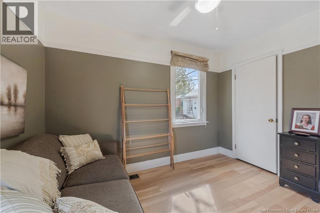 126 Chesswood Drive - 15