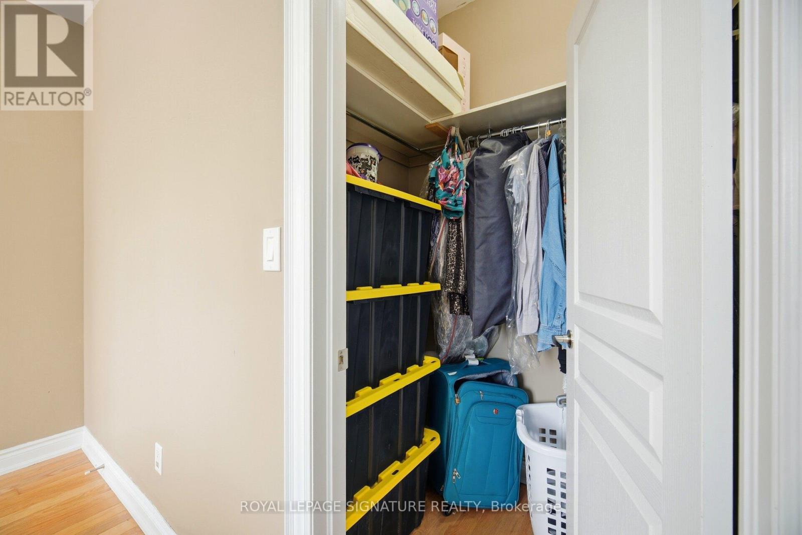 232167 TRAFALGAR ROAD - 34