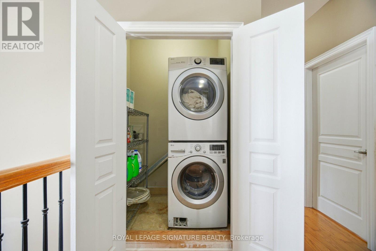 232167 TRAFALGAR ROAD - 40