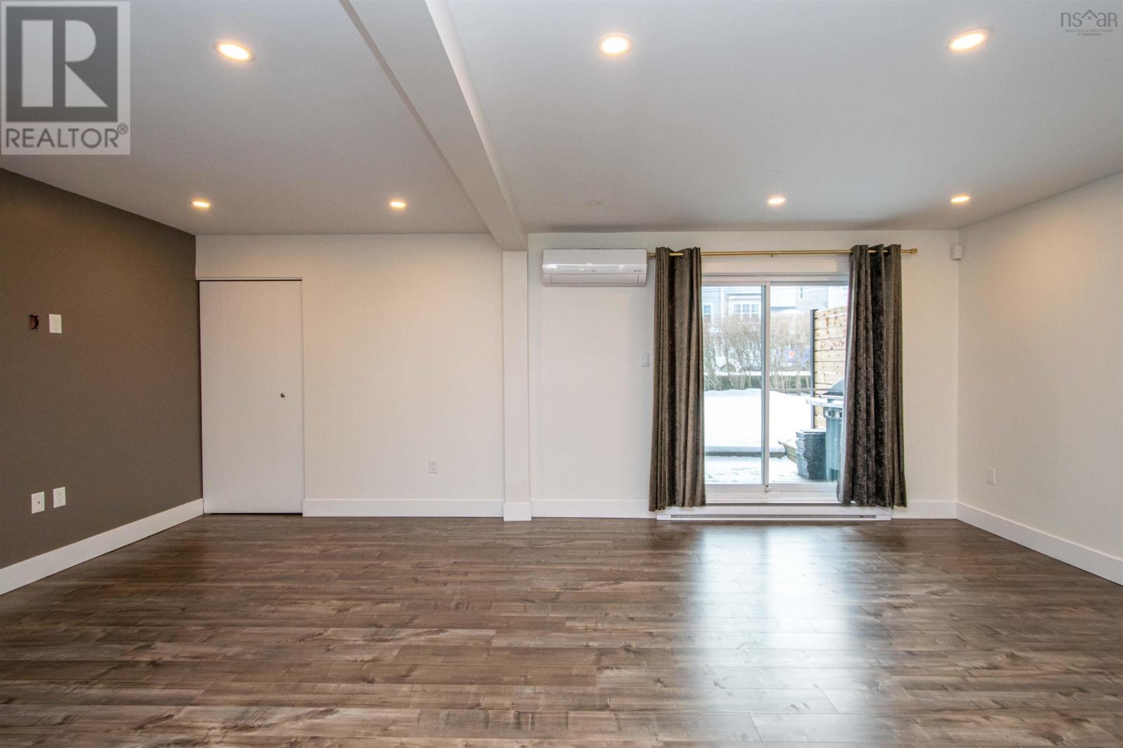 Property 32 of 49 of 5877 Gainsborough Place