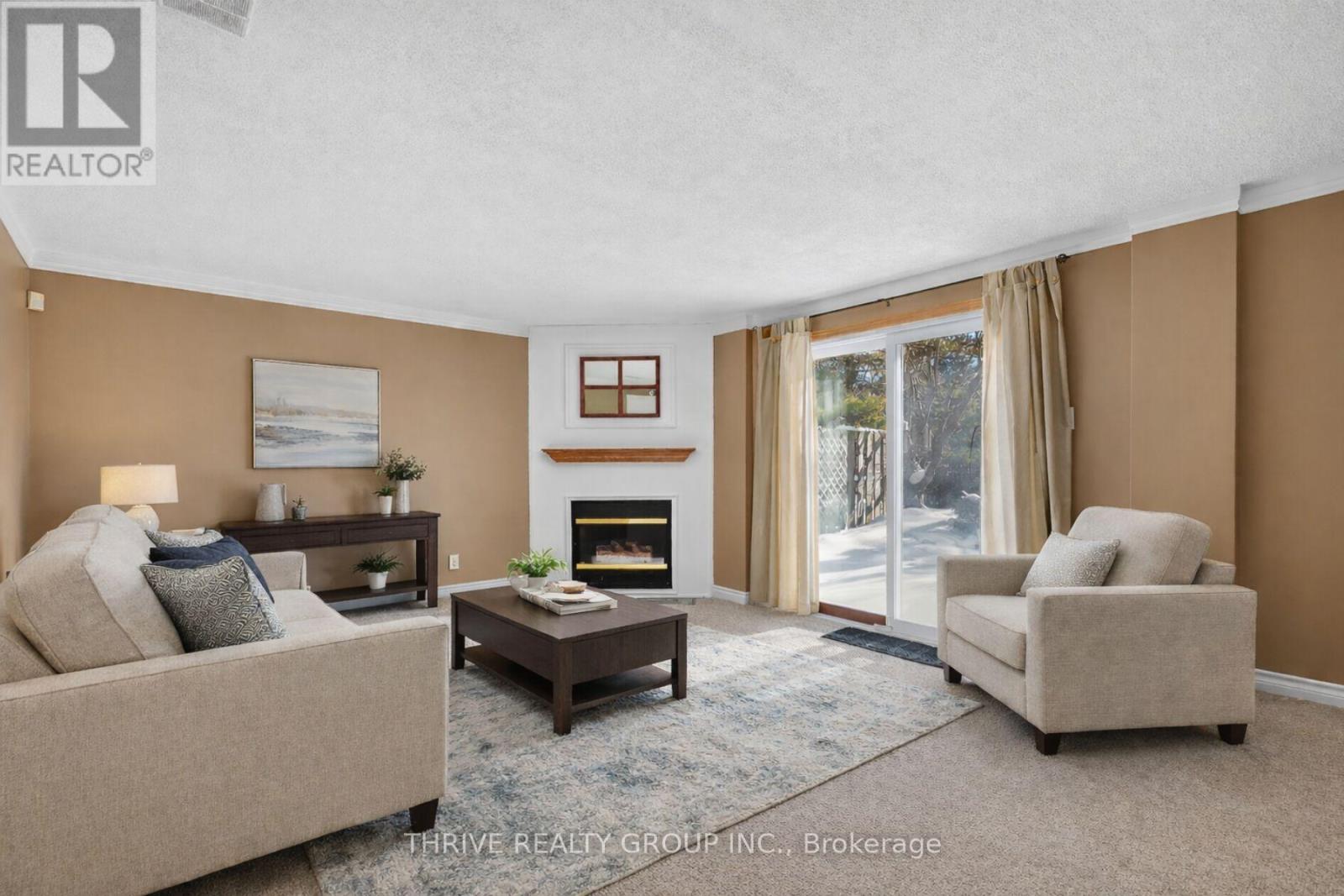 #3 80 ACORN CRESCENT - 26