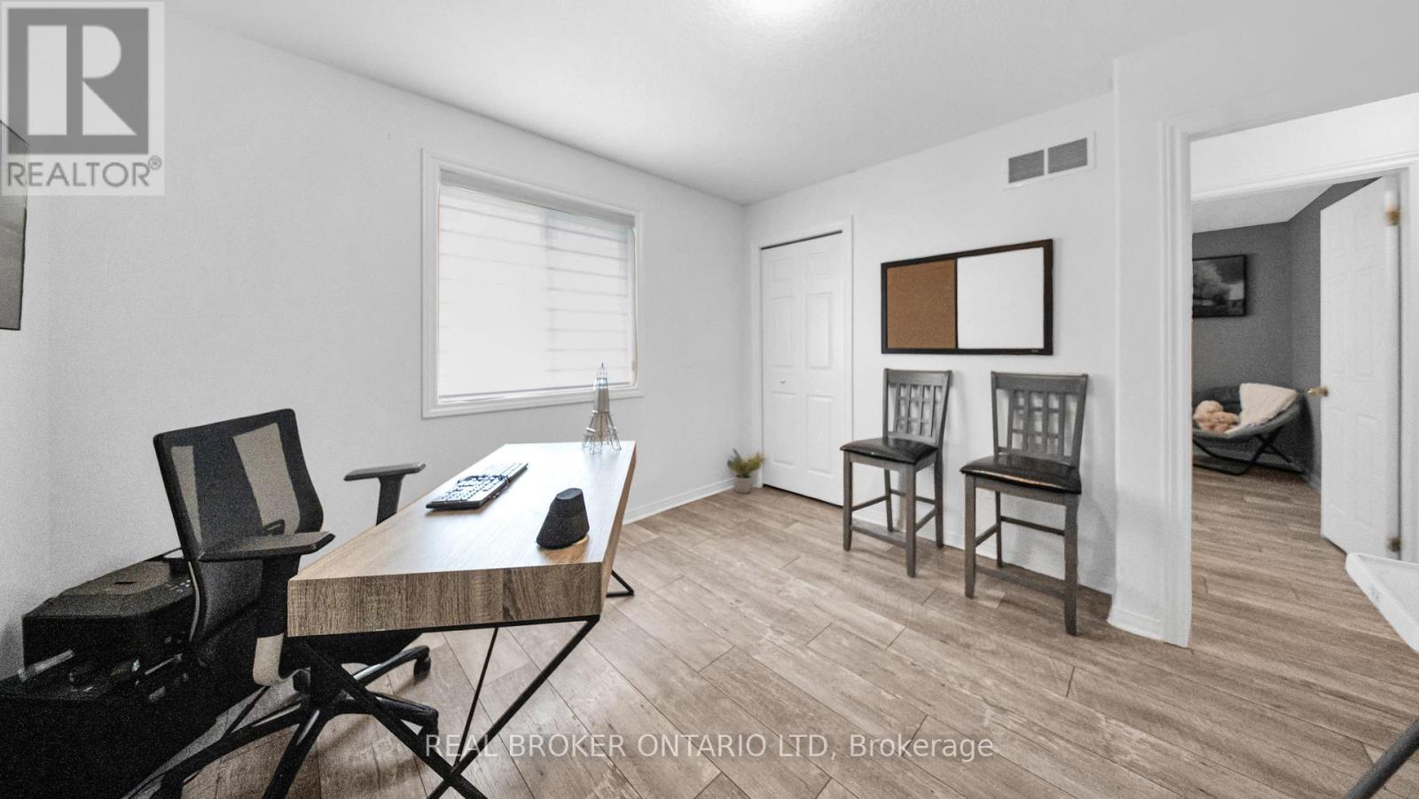 949 BLYTHWOOD ROAD Property Photo