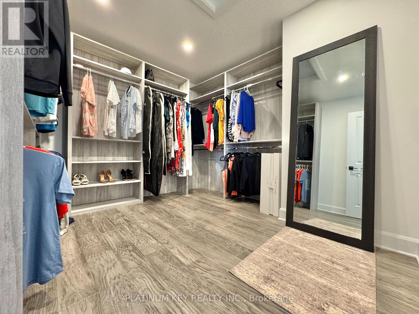 124 OPTIMIST DRIVE Property Photo