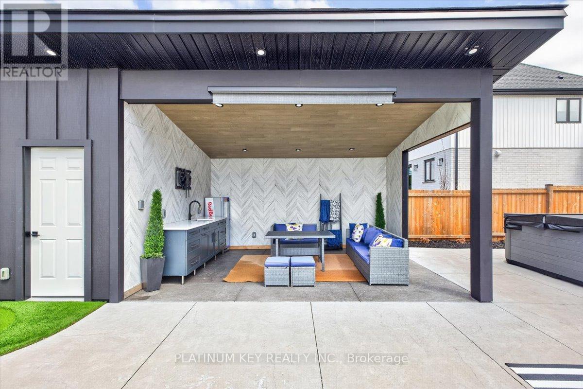 124 OPTIMIST DRIVE Property Photo