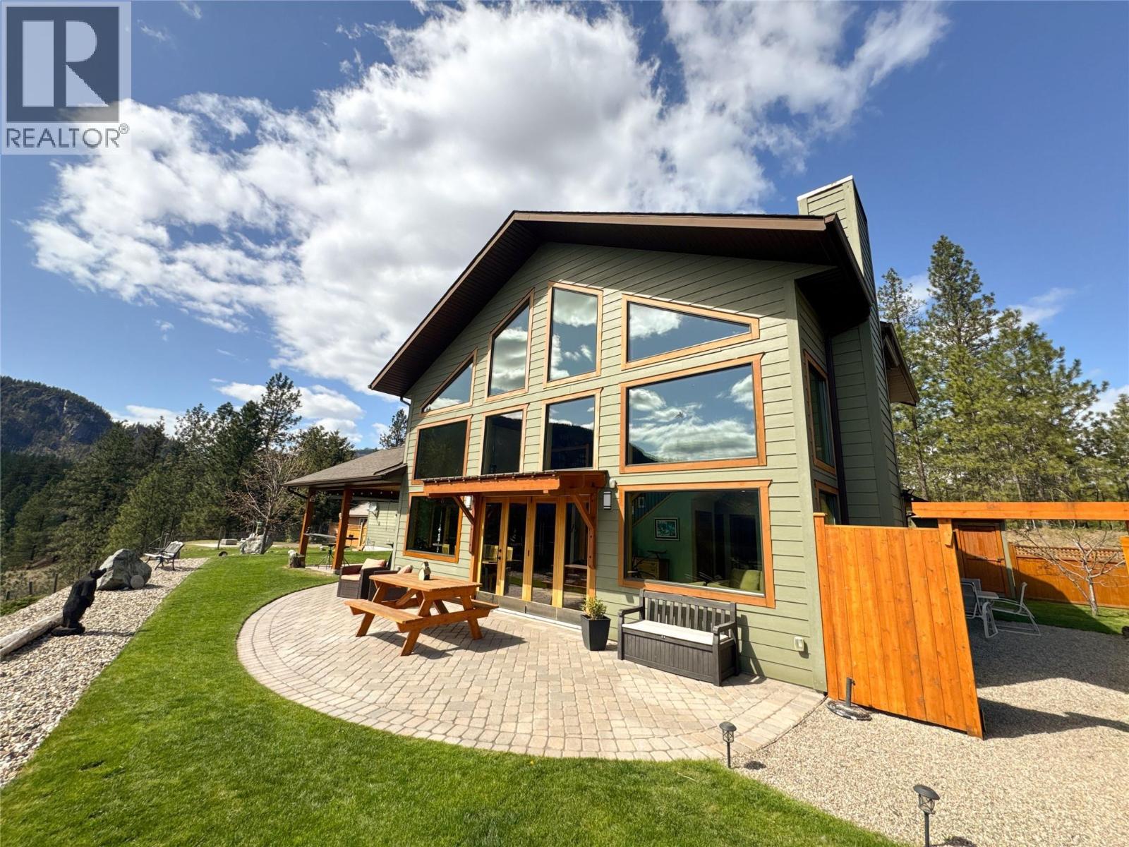 750 395 Highway - 74