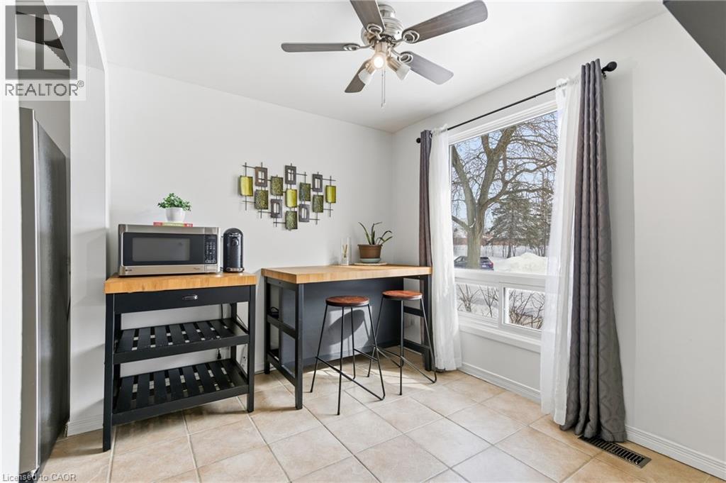#22 210 GLAMIS Road - 3