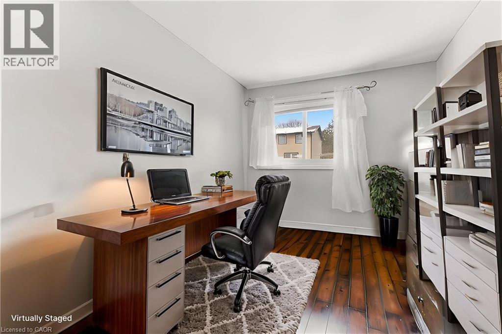 #22 210 GLAMIS Road - 18