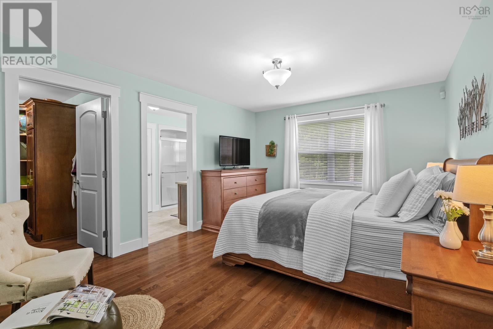 Property 21 of 47 of 1229 Westwood Boulevard