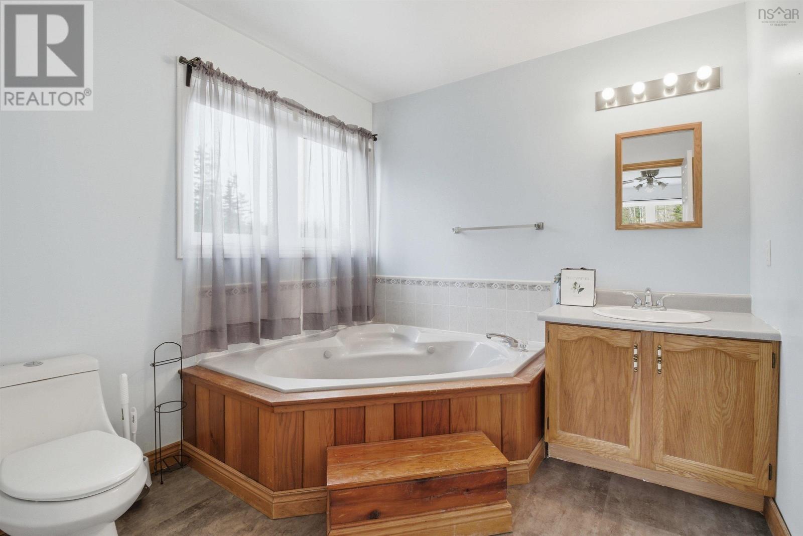 Property 22 of 50 of 10 Hescott Street