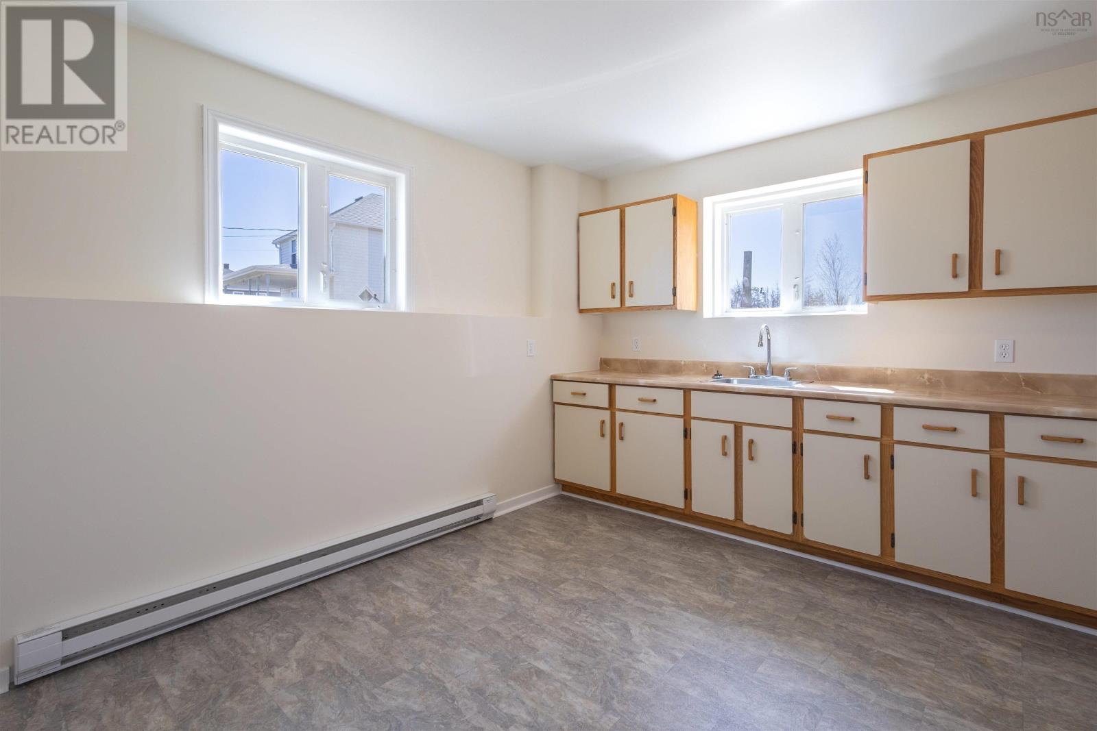 Property 17 of 29 of 10-12 Wilson Court