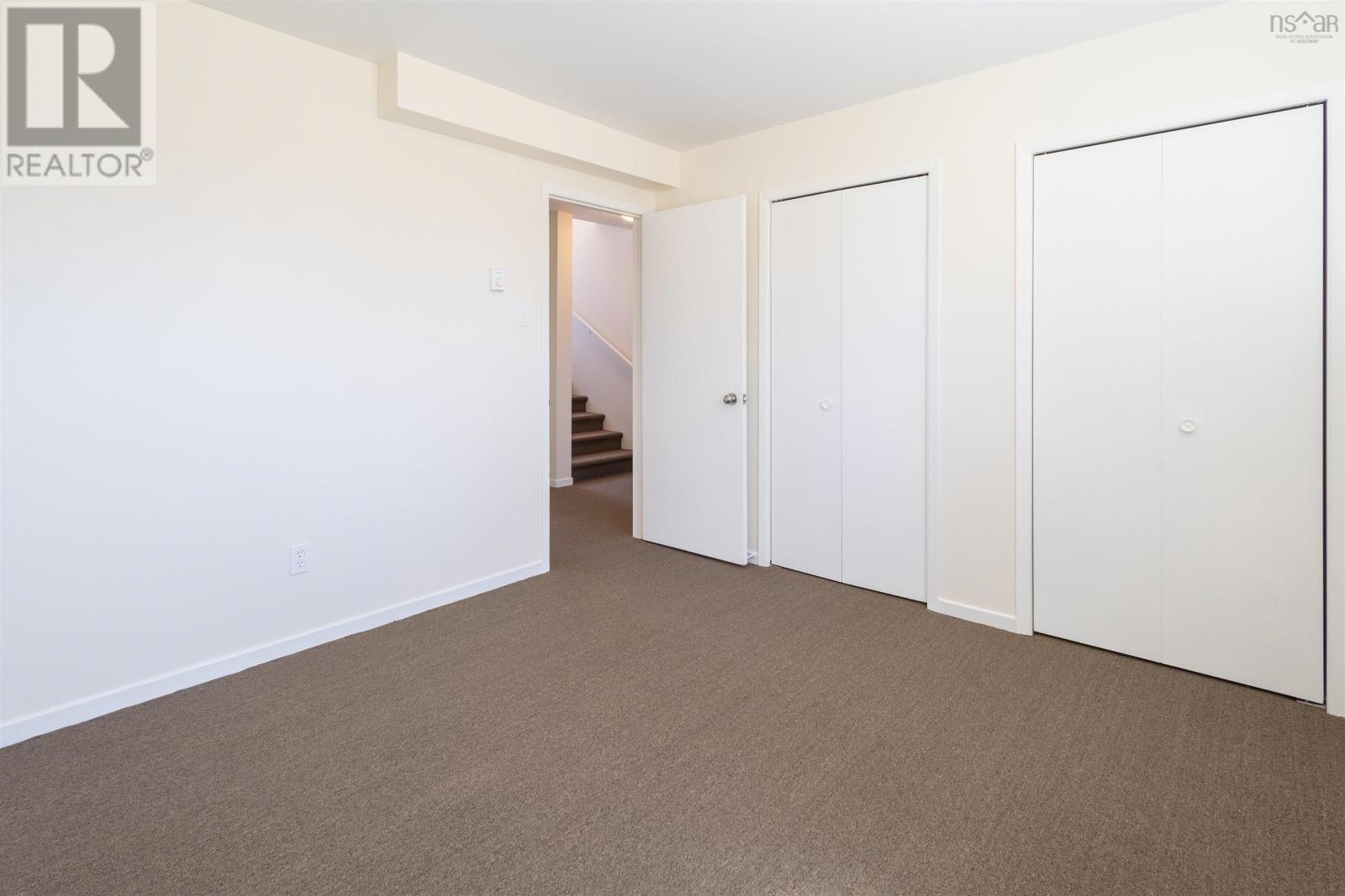 Property 29 of 29 of 10-12 Wilson Court