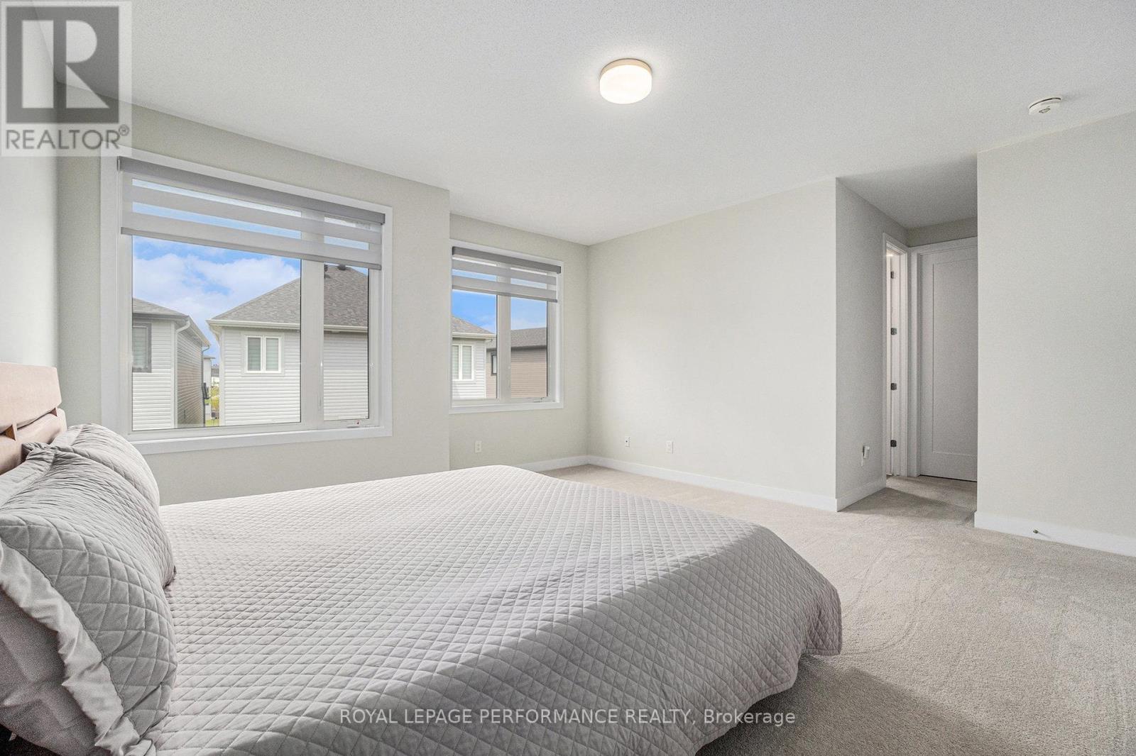 233 BEAUGENCY STREET — photo 19