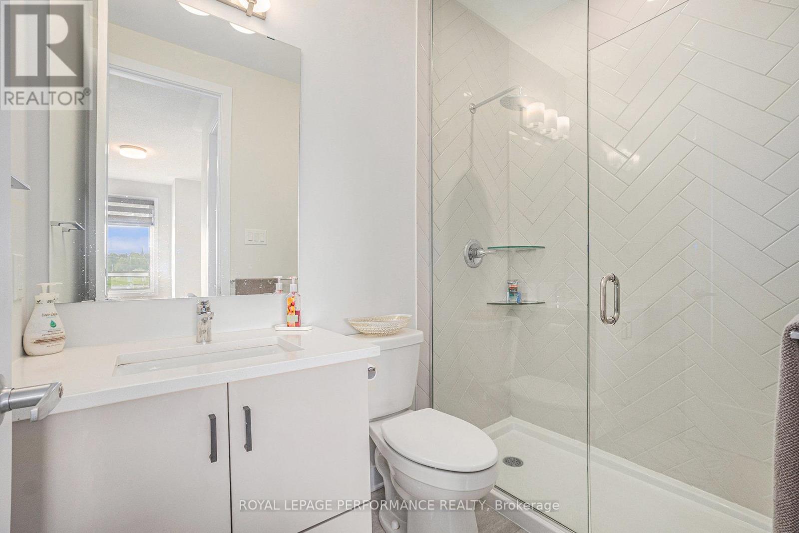 233 BEAUGENCY STREET — photo 25