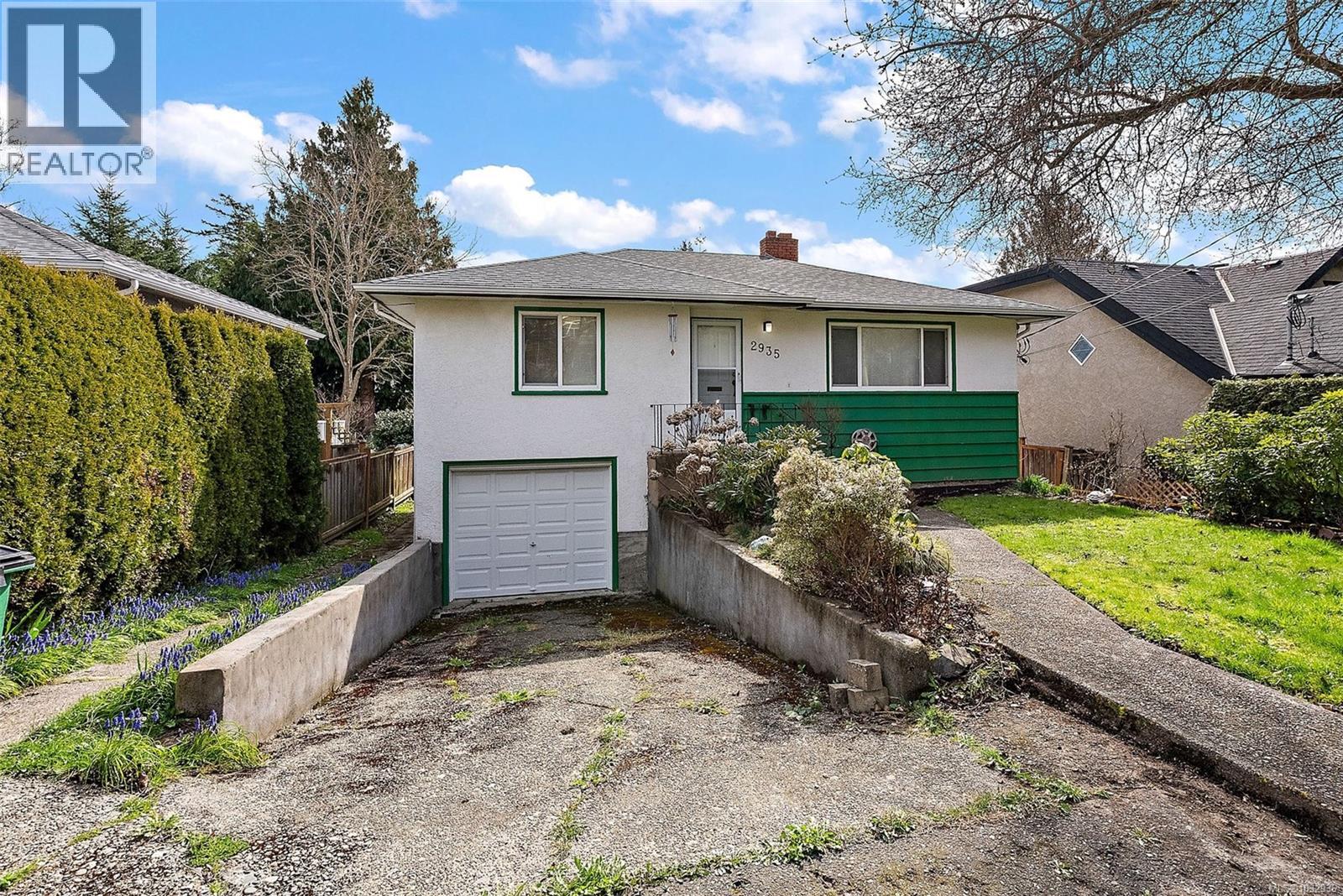 2935 Wascana St - 4