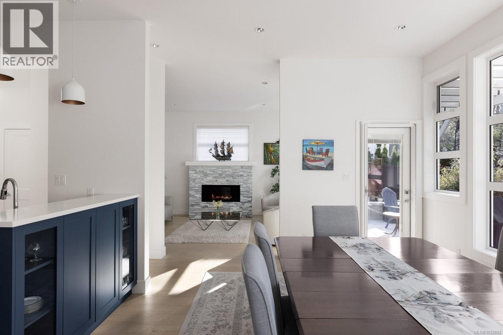 10965 Madrona Dr - 11