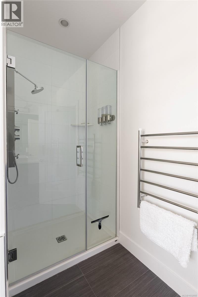 10965 Madrona Dr - 23