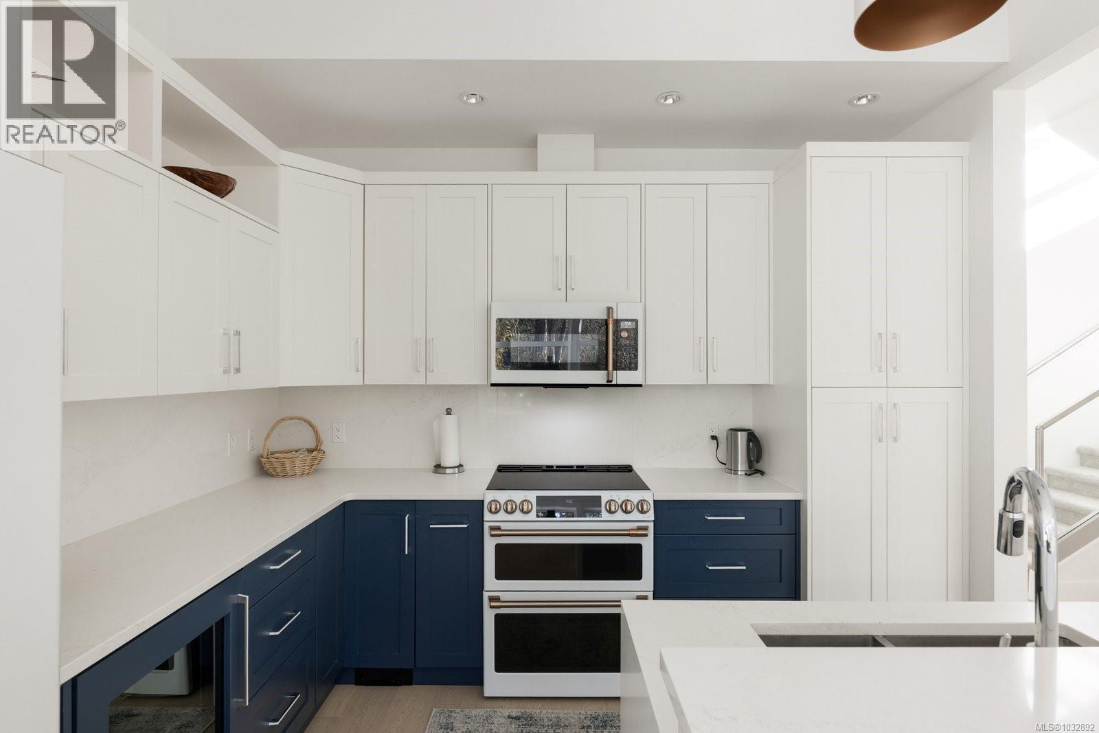 10965 Madrona Dr - 9