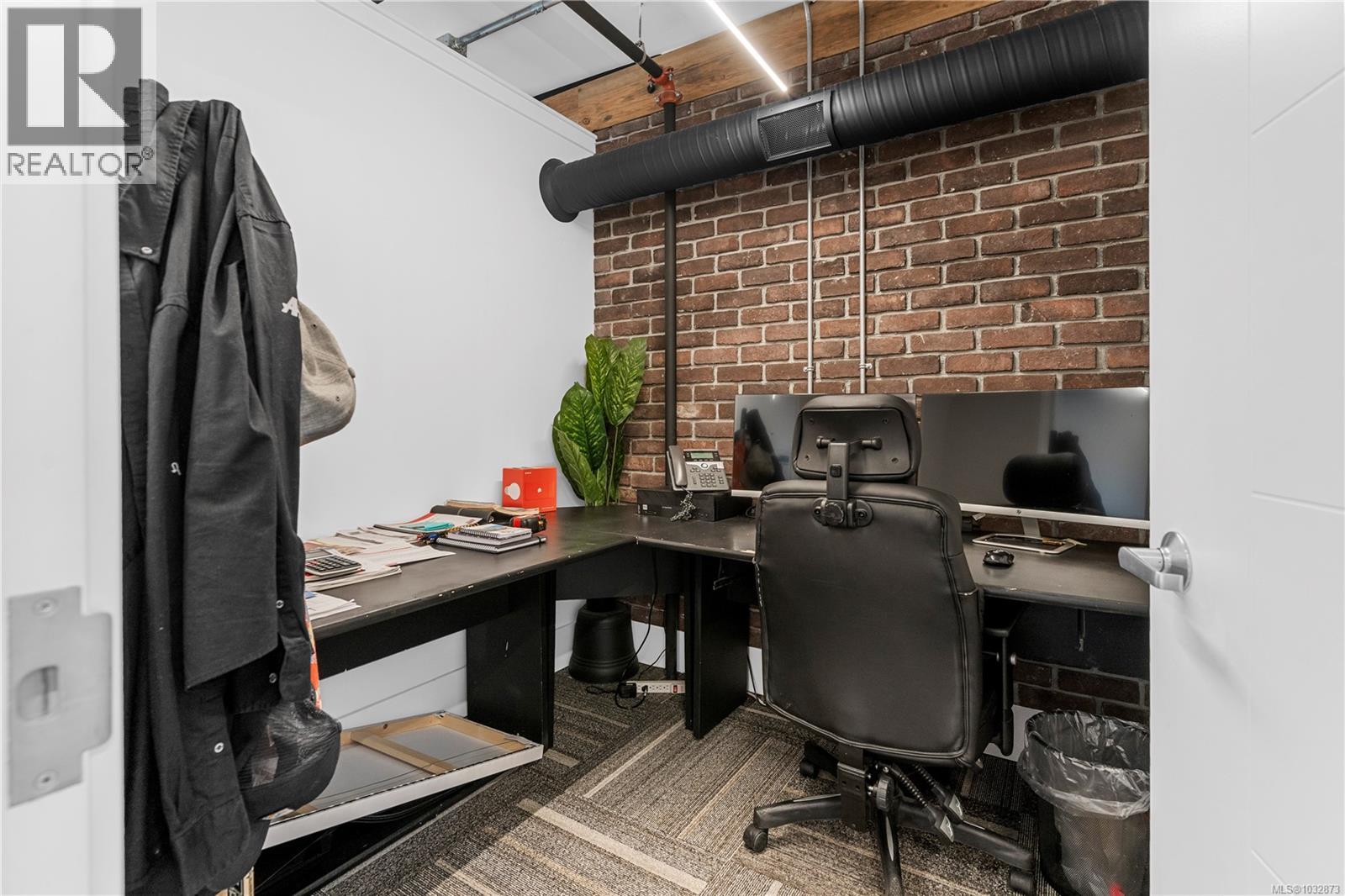 132 2770 Leigh Road, Langford