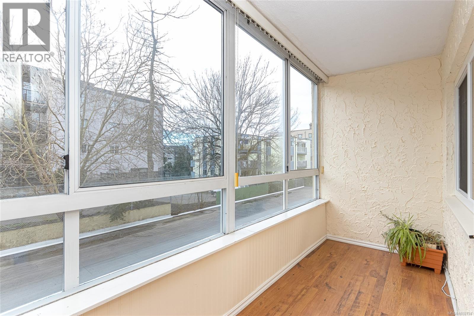 #308 1235 Johnson St - 19
