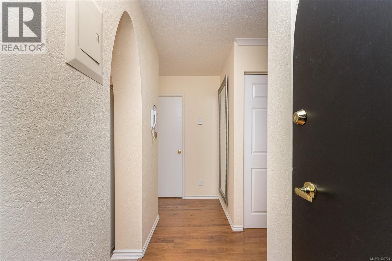 #308 1235 Johnson St - 4