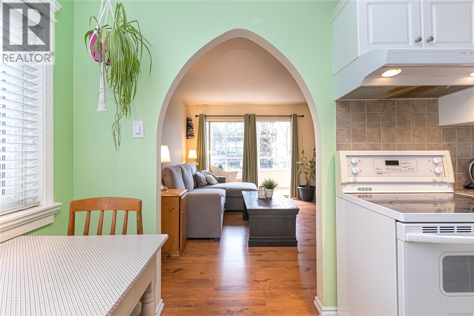 #308 1235 Johnson St - 9