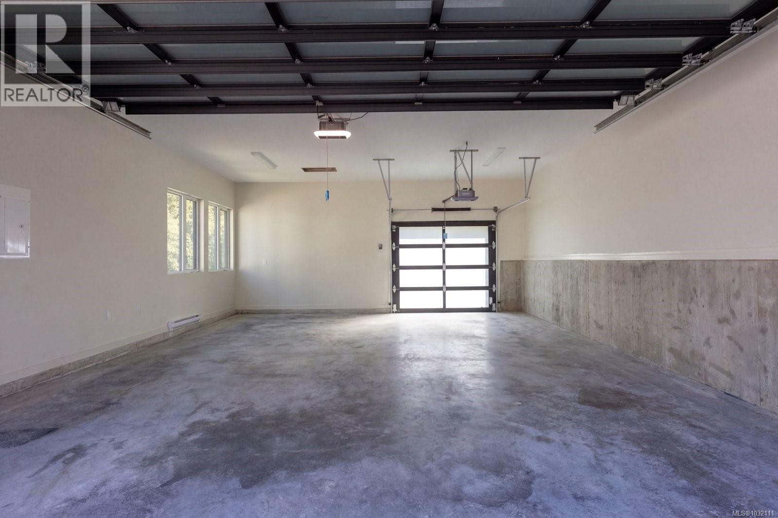 1677 Lands End Rd - 37