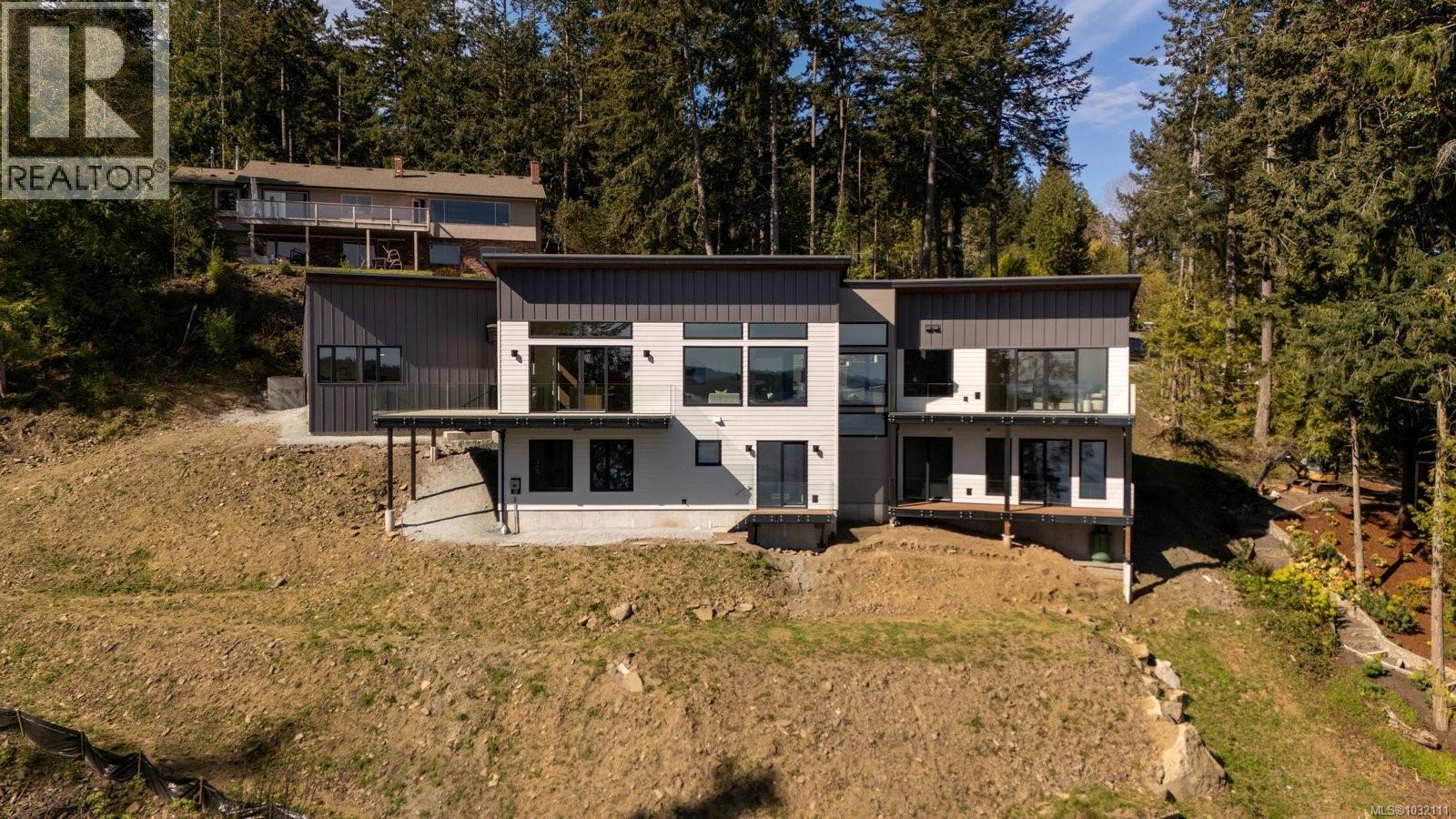 1677 Lands End Rd - 44