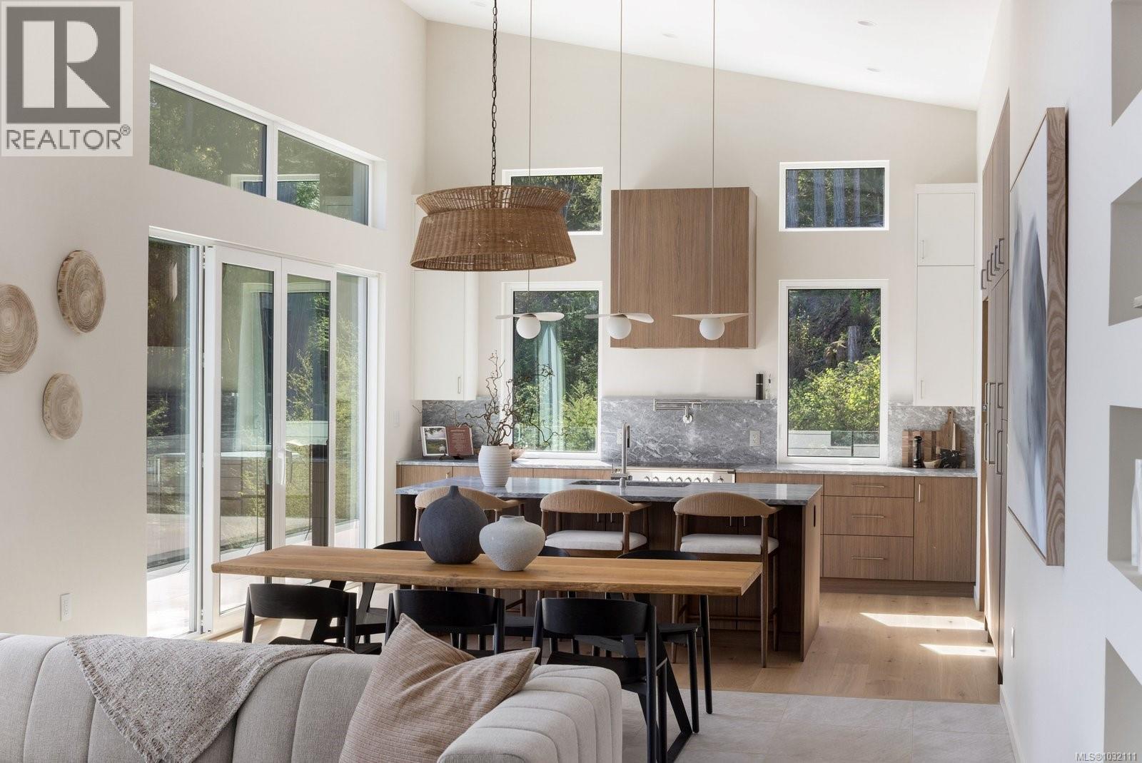 1677 Lands End Rd - 6