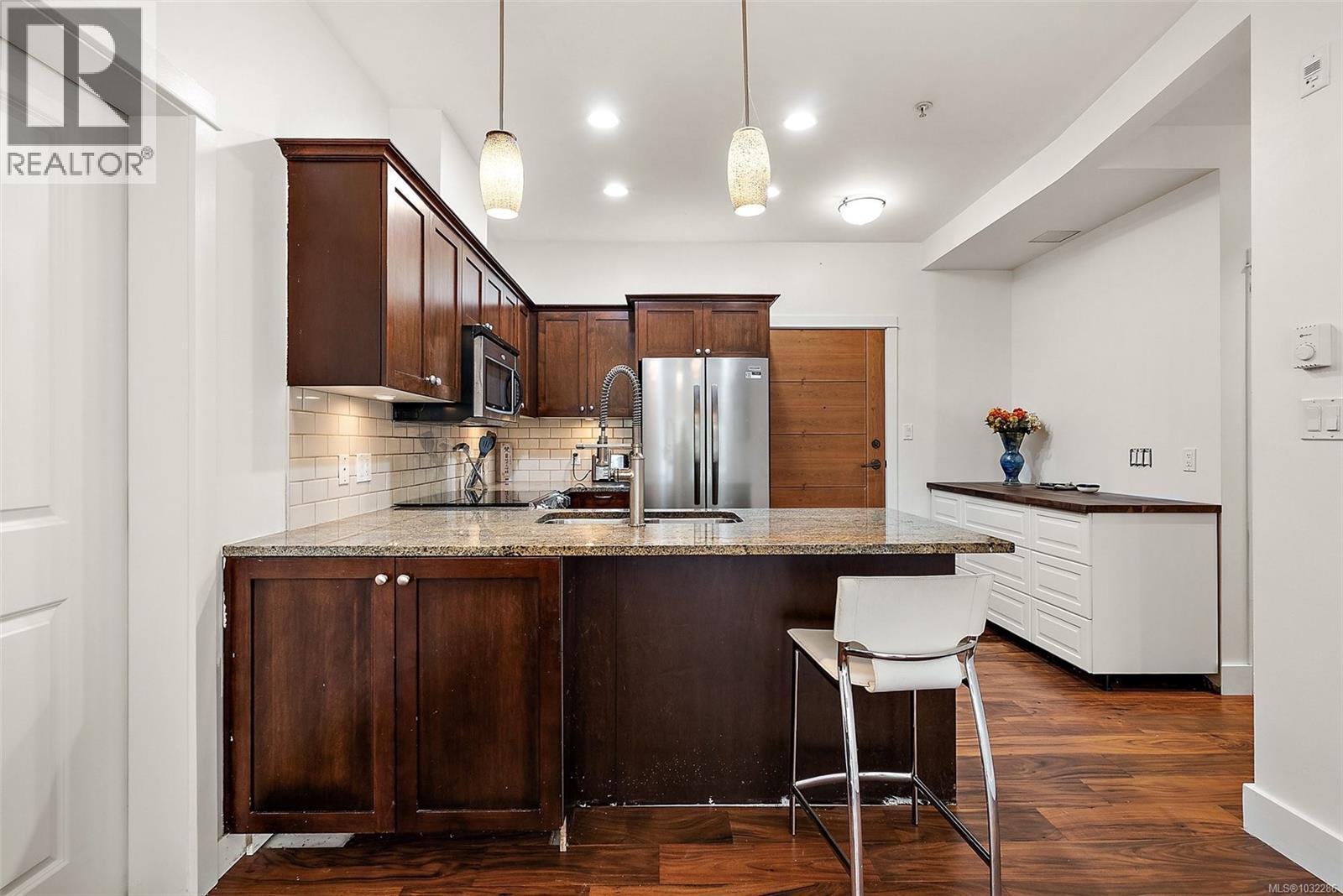 #104 101 Nursery Hill Dr - 5