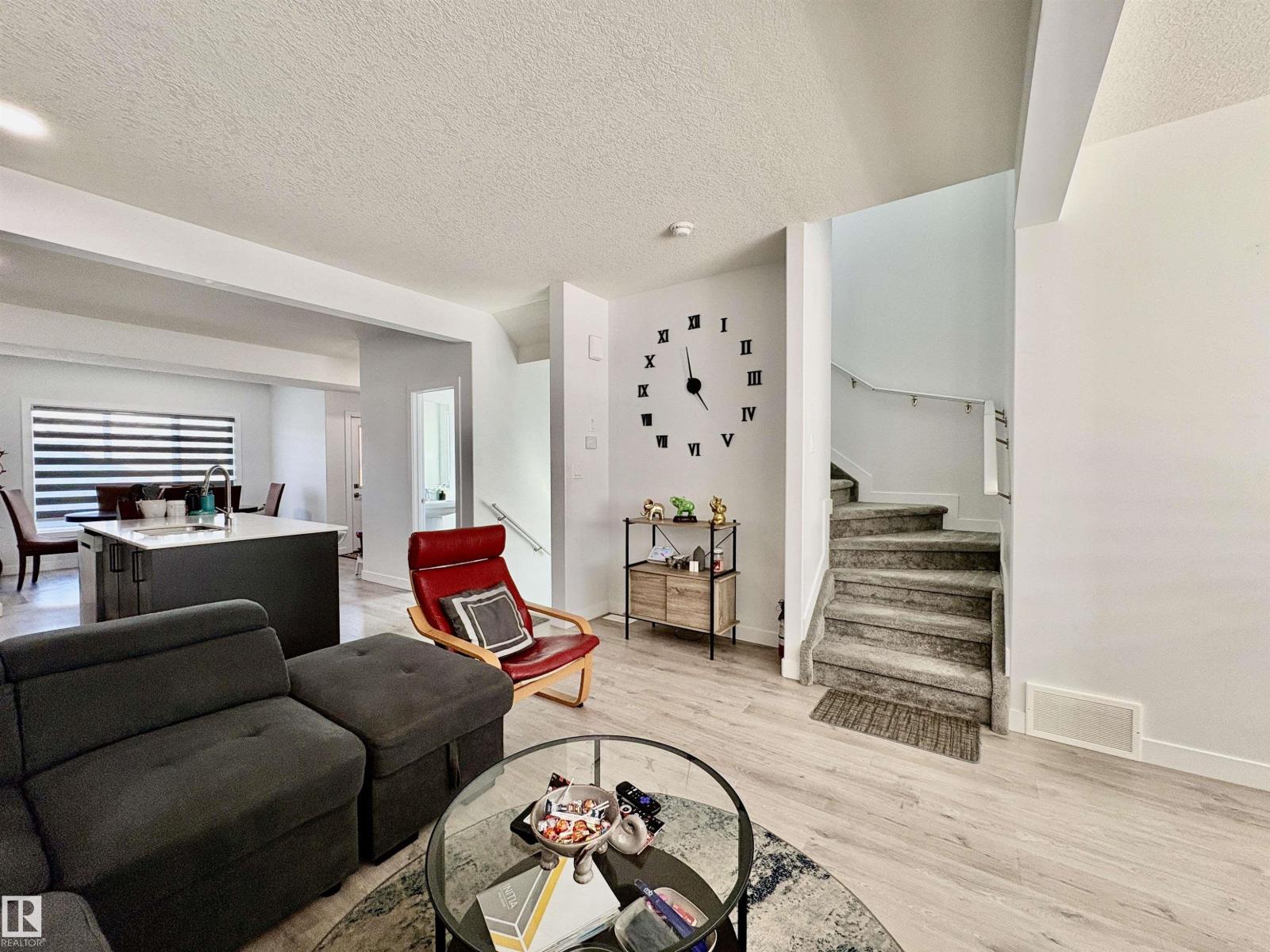 1203 EATON LN NW, Edmonton