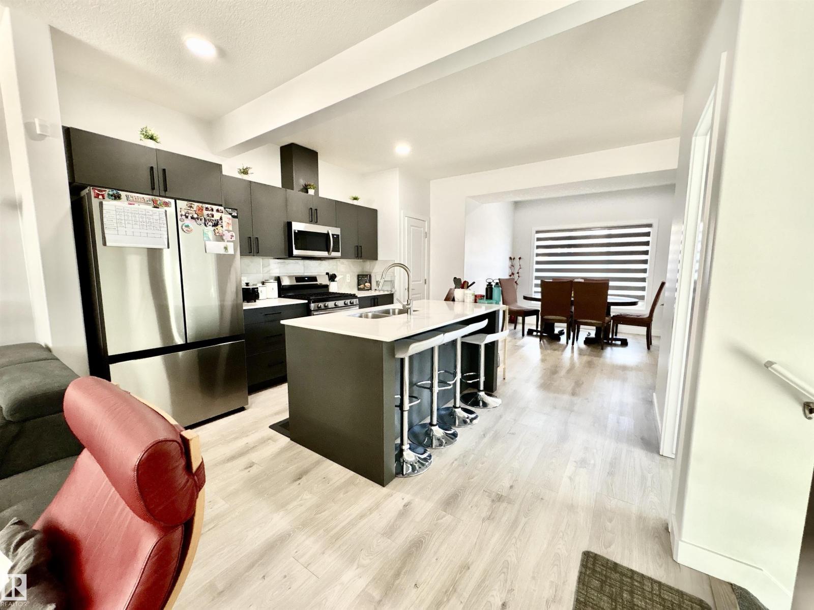 1203 EATON LN NW, Edmonton