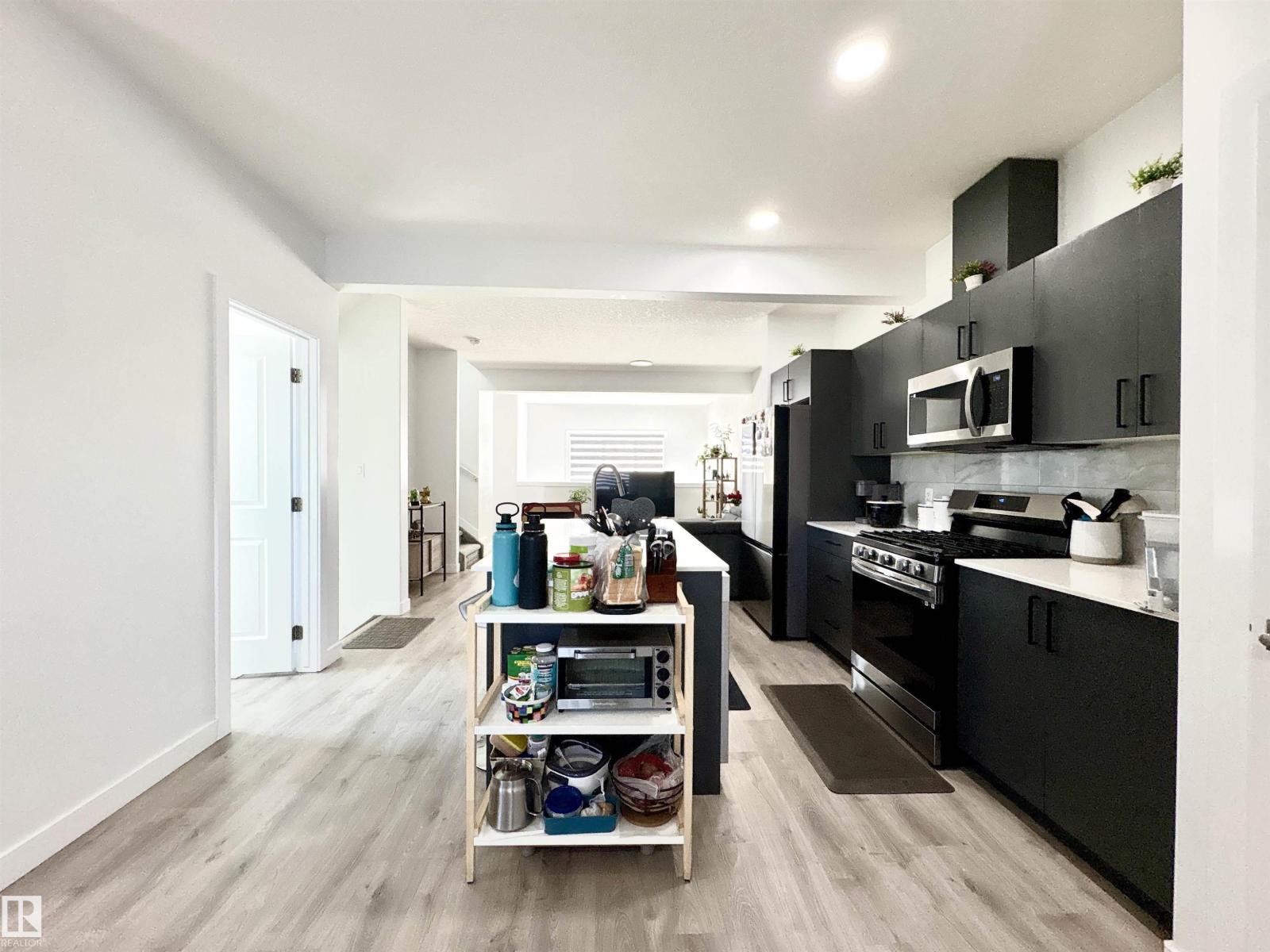 1203 EATON LN NW, Edmonton