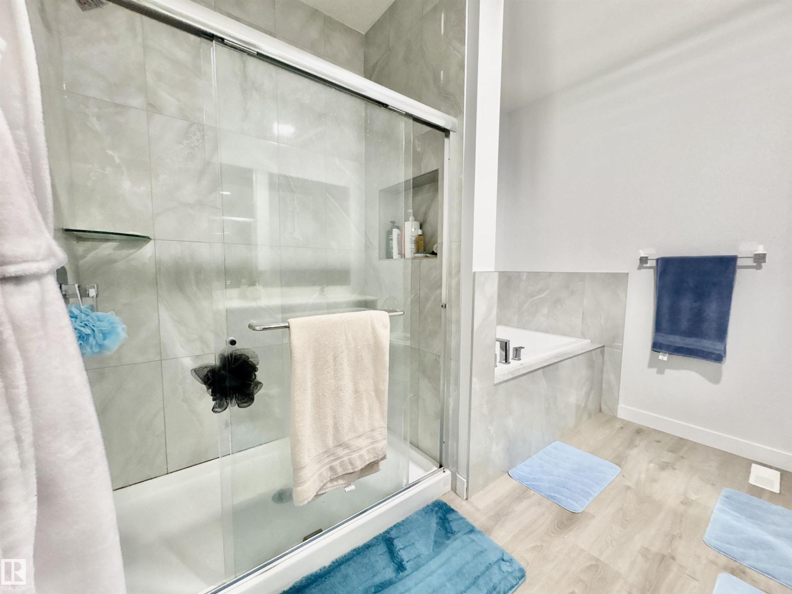 1203 EATON LN NW, Edmonton