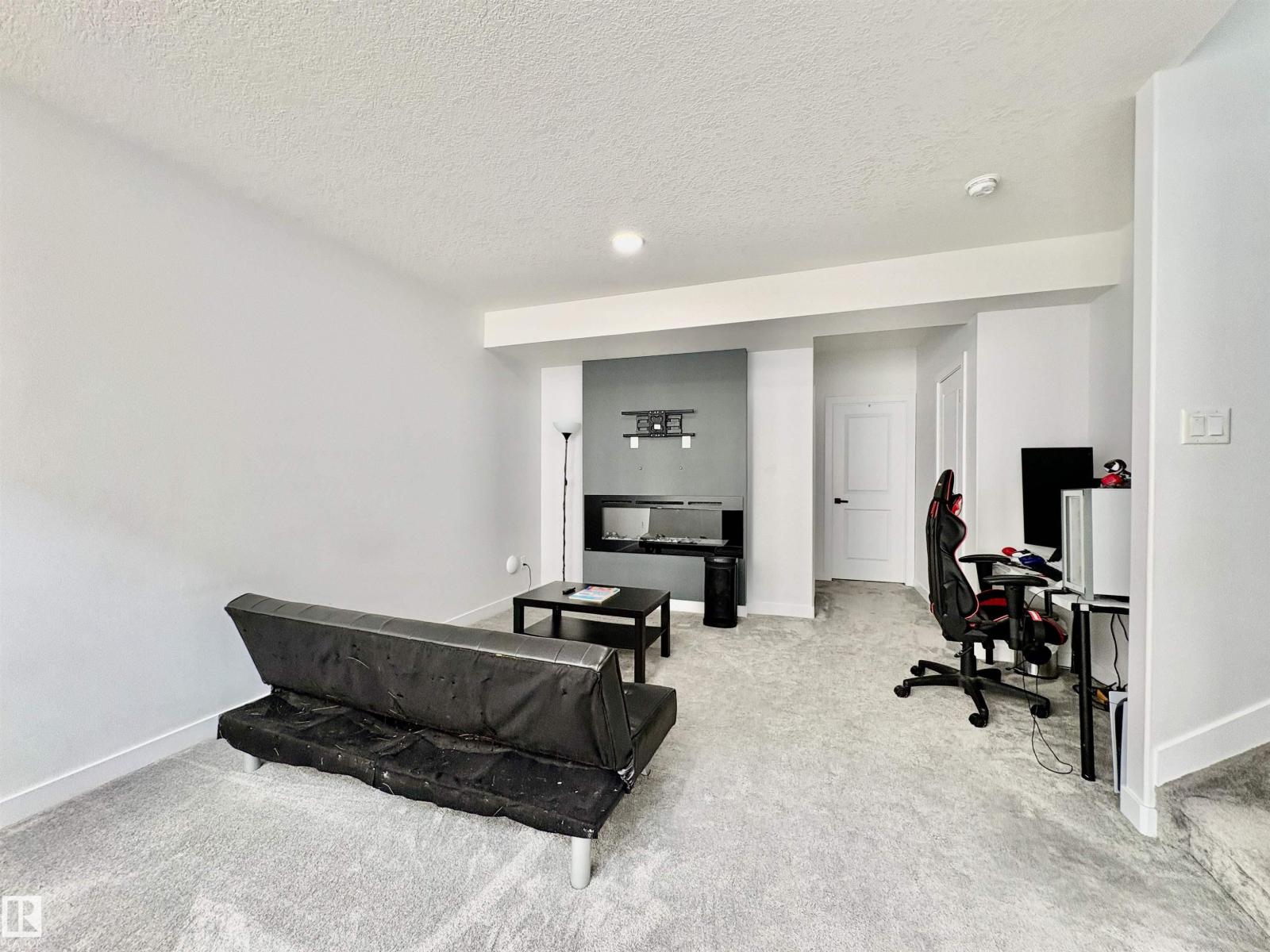 1203 EATON LN NW, Edmonton