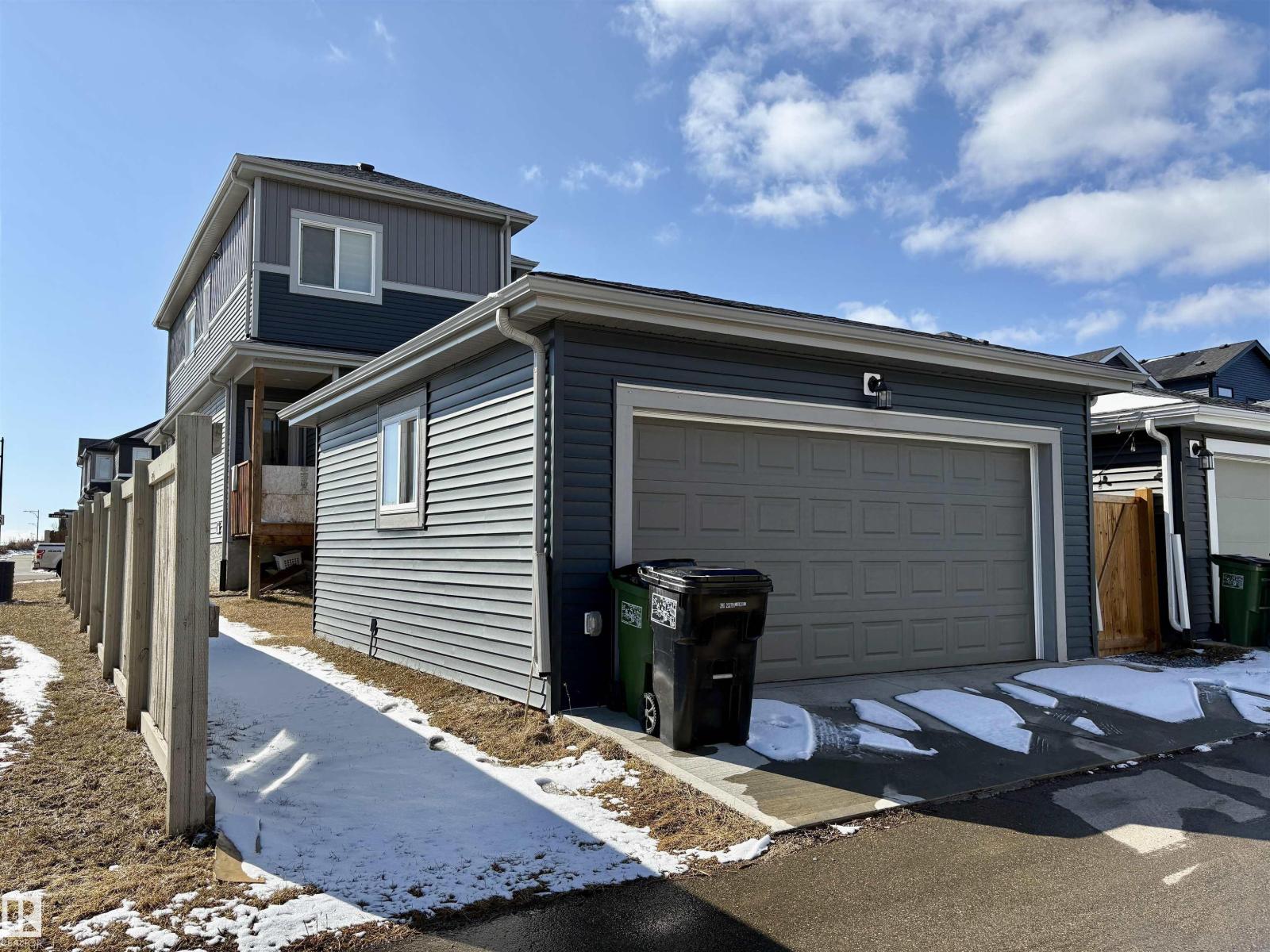 1203 EATON LN NW, Edmonton