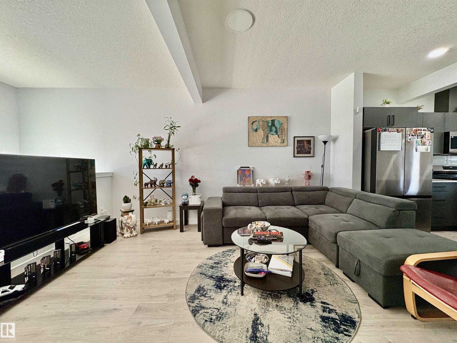 1203 EATON LN NW, Edmonton