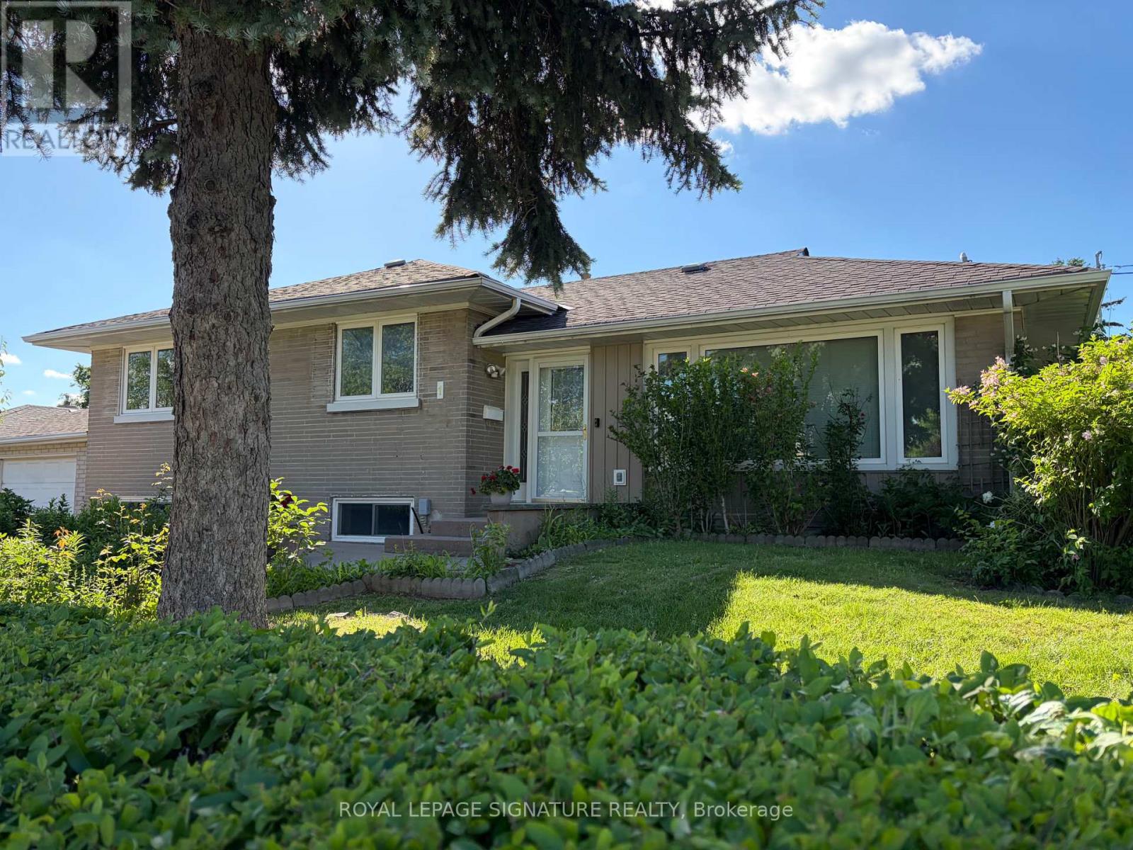 1 CHARLEMONT CRESCENT - 2