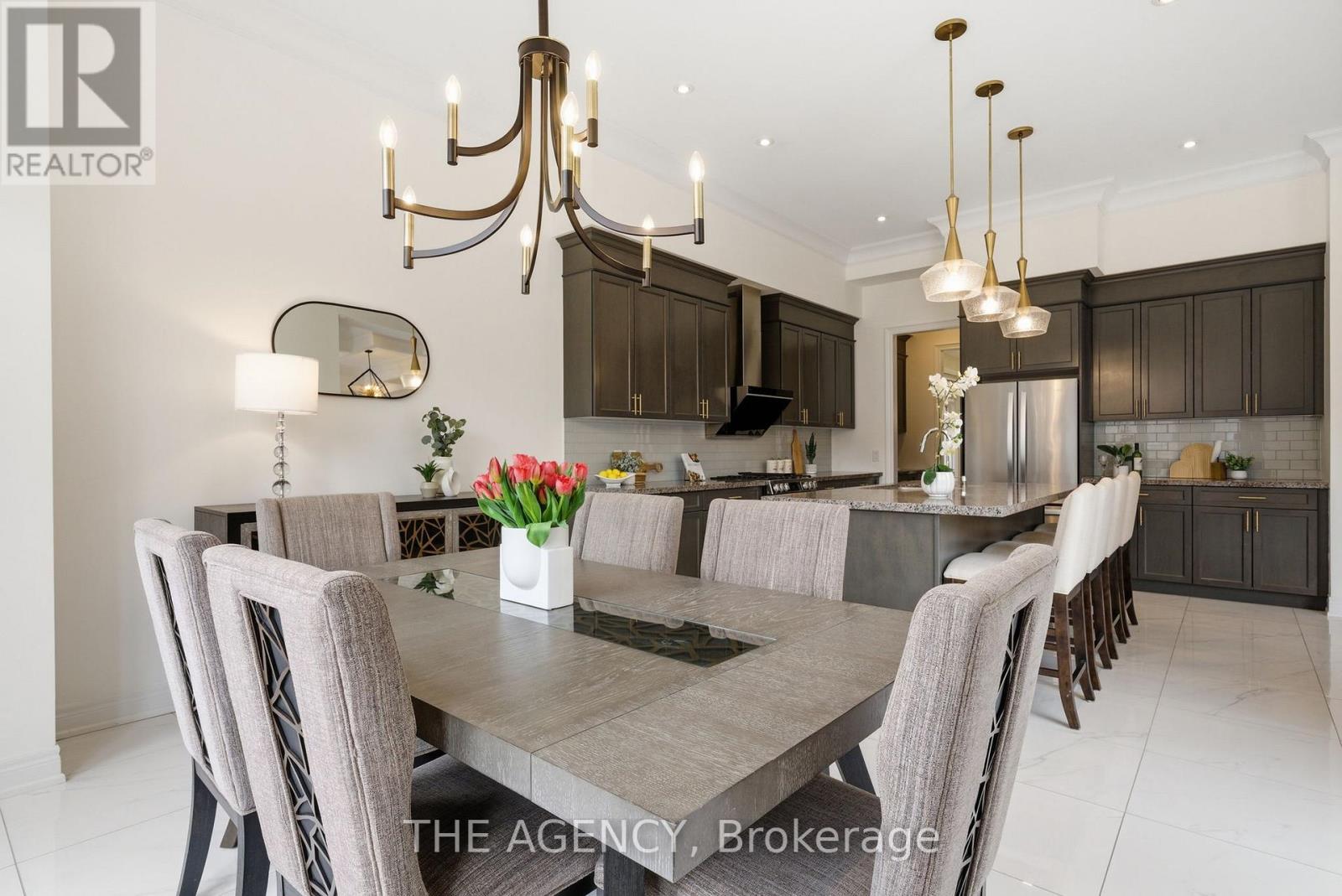 36 BLENHEIM CIRCLE - 13