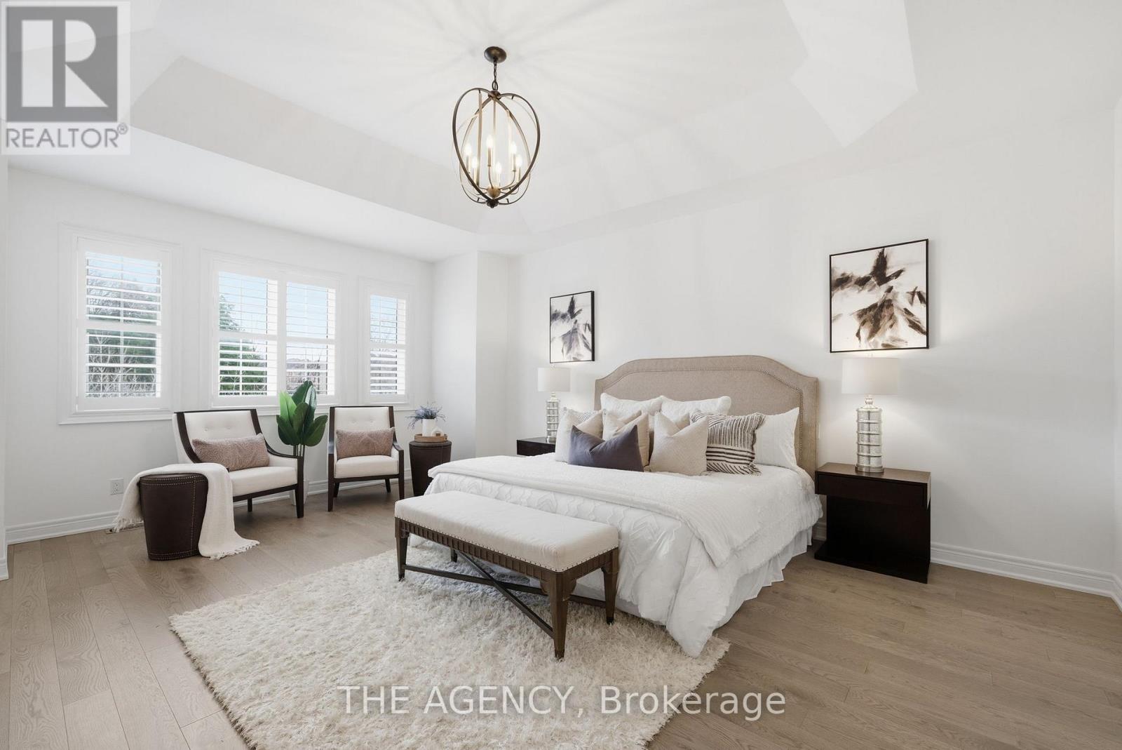 36 BLENHEIM CIRCLE - 27