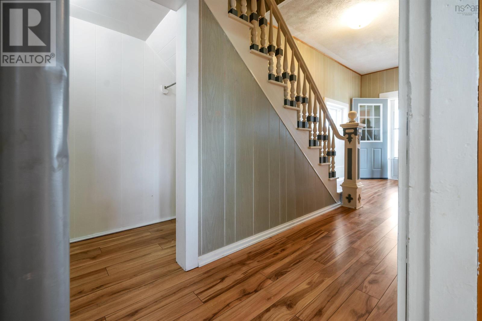 Property 13 of 49 of 4521 Stellarton Trafalgar Road