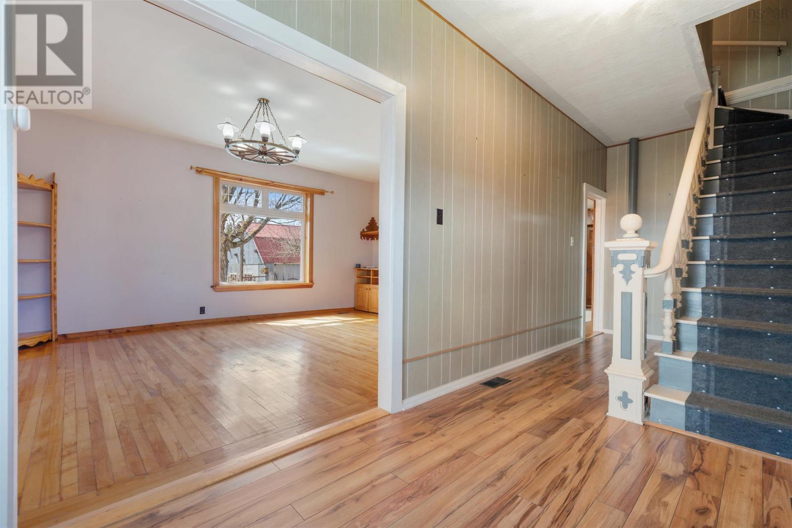 Property 19 of 49 of 4521 Stellarton Trafalgar Road