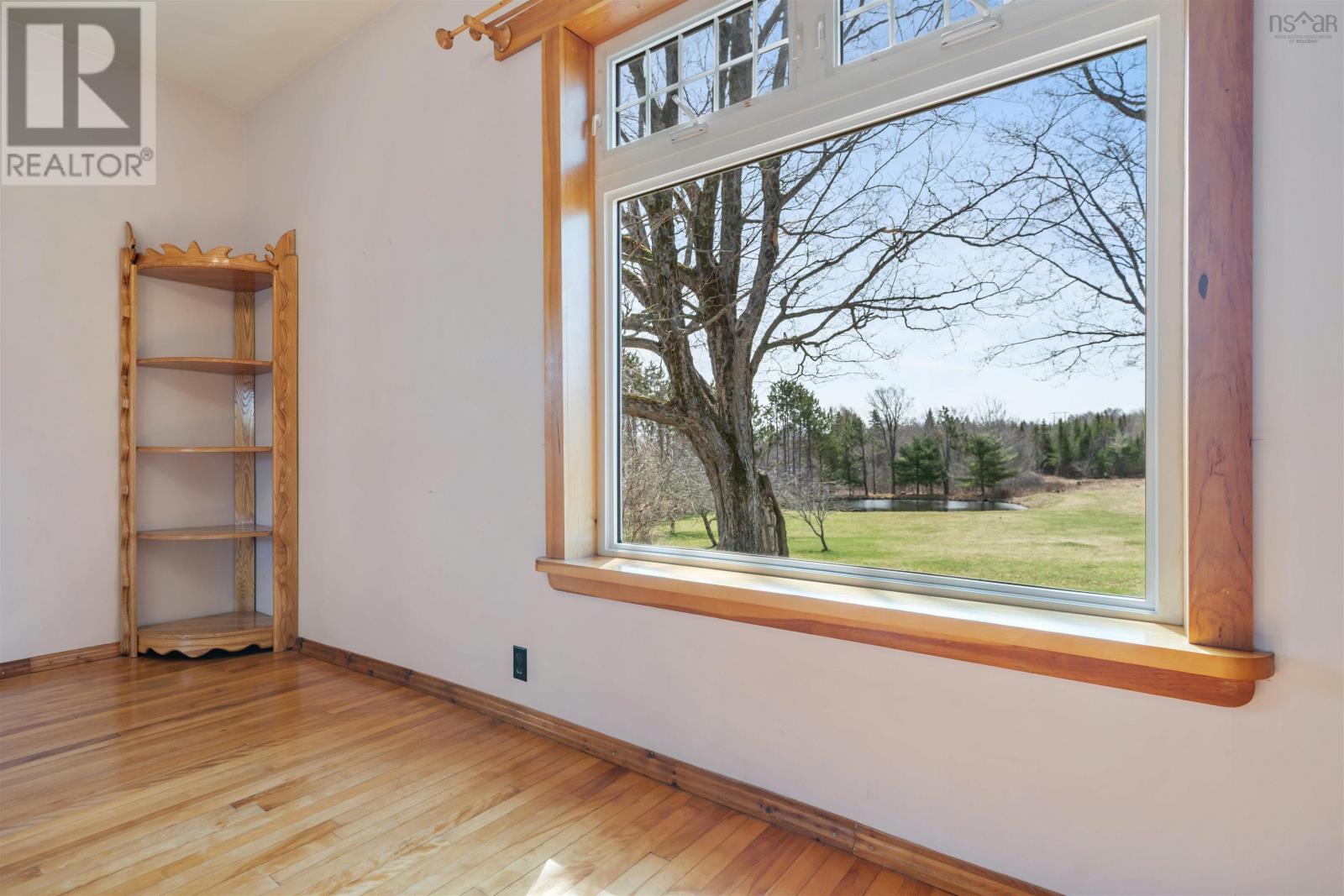 Property 18 of 49 of 4521 Stellarton Trafalgar Road