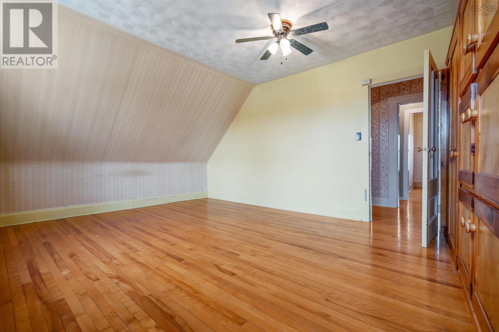 Property 29 of 49 of 4521 Stellarton Trafalgar Road