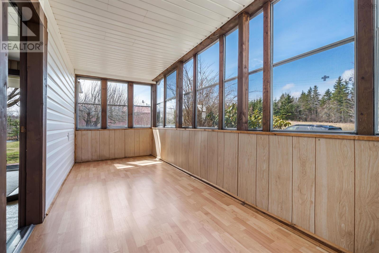 Property 3 of 49 of 4521 Stellarton Trafalgar Road